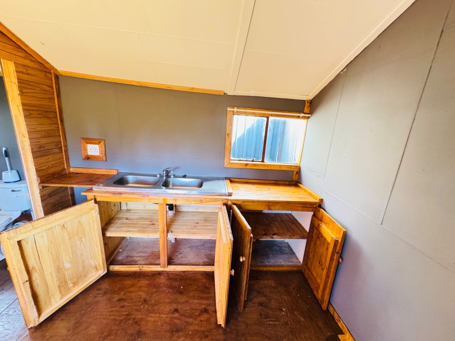 To Let 1 Bedroom Property for Rent in Quaggafontein Free State